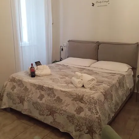La Casa Di Samu Συρακούσες